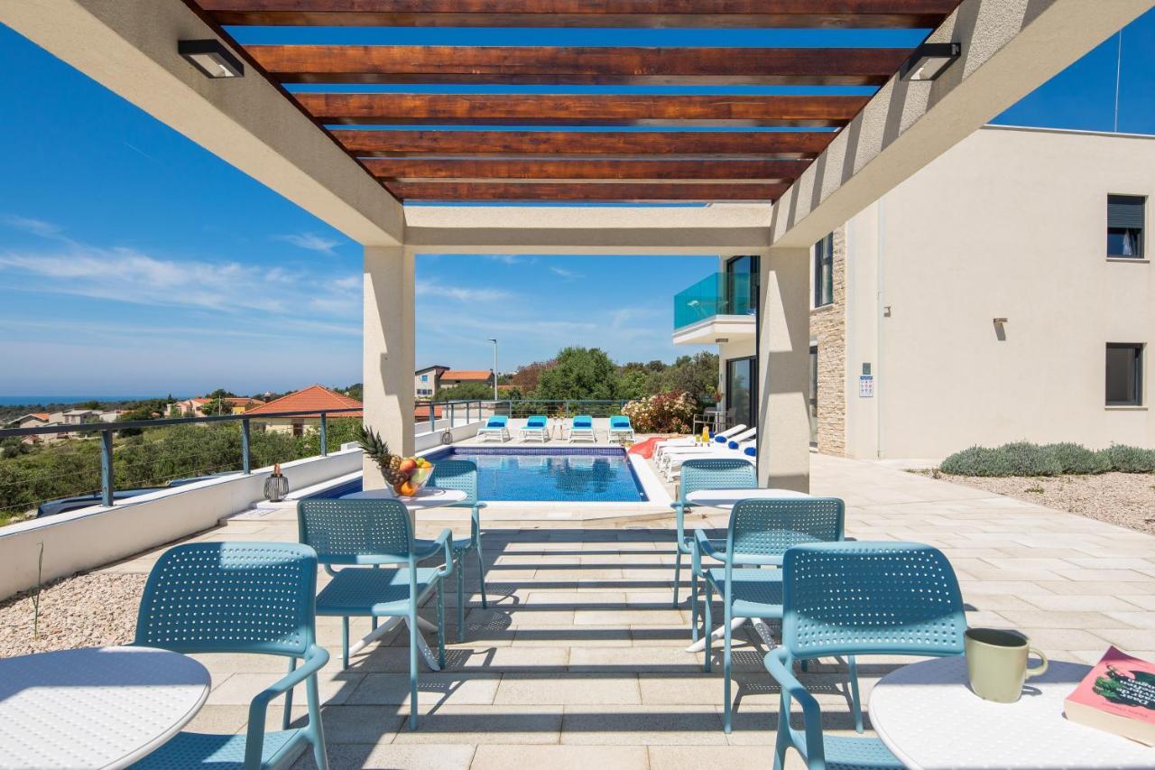 Sun Resort Apartments Zecevo Exterior photo